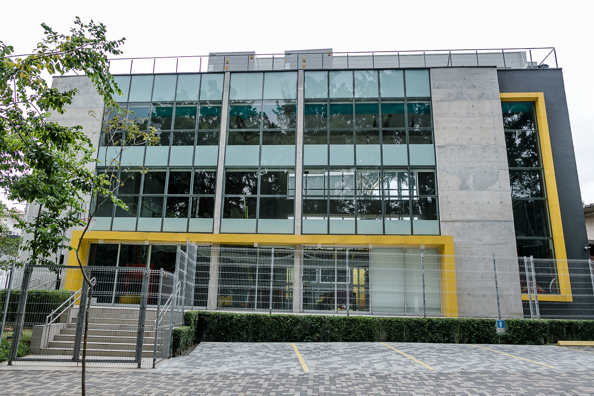 Escola de artes circenses trapézio voador jardim guedala sao paulo sp