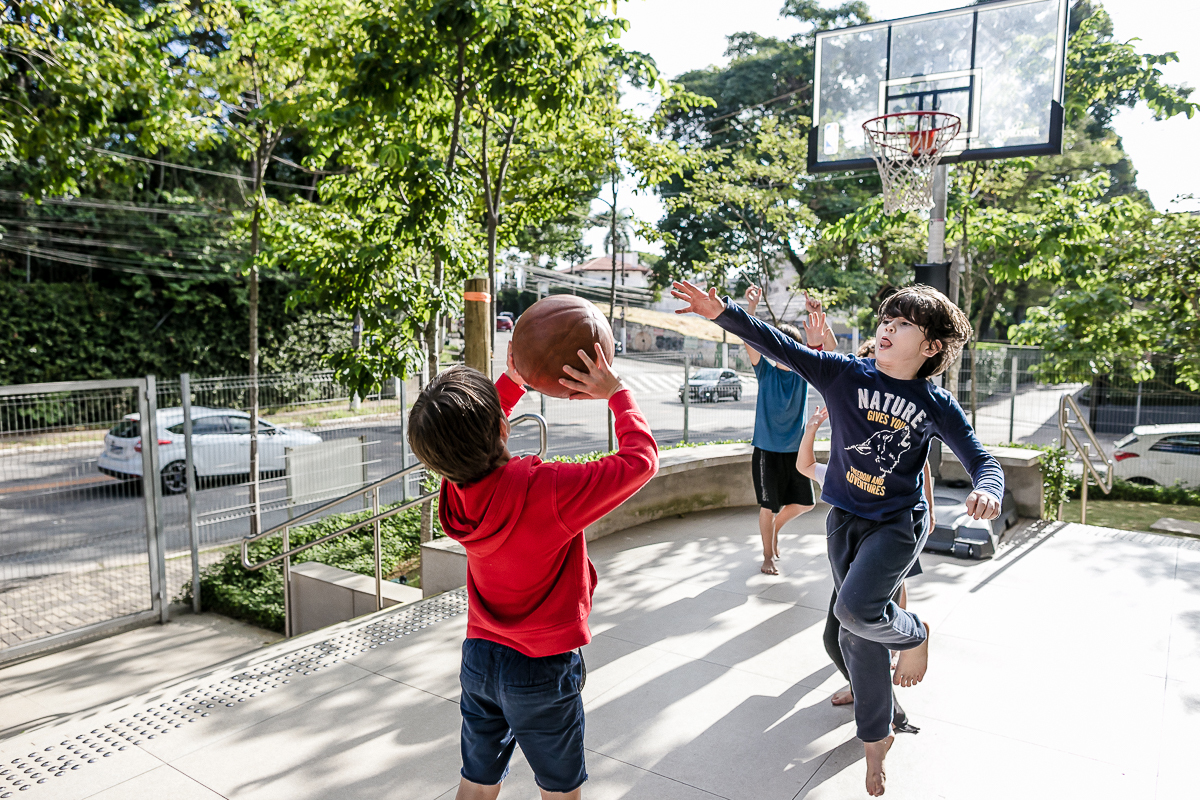 Fotos do aniversário de 9 anos da Luisa na Escola de artes circenses trapézio voador jardim guedala sao paulo sp