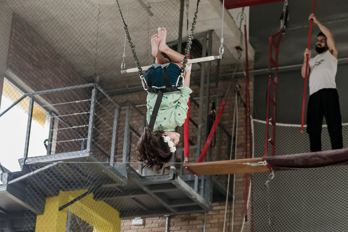 Fotos do aniversário de 9 anos da Luisa na Escola de artes circenses trapézio voador jardim guedala sao paulo sp