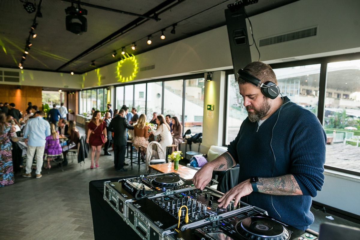 fotos do aniversário de 37 anos da Camila e 47 anos do Davi que aconteceu no Jockey Club SP em São Paulo