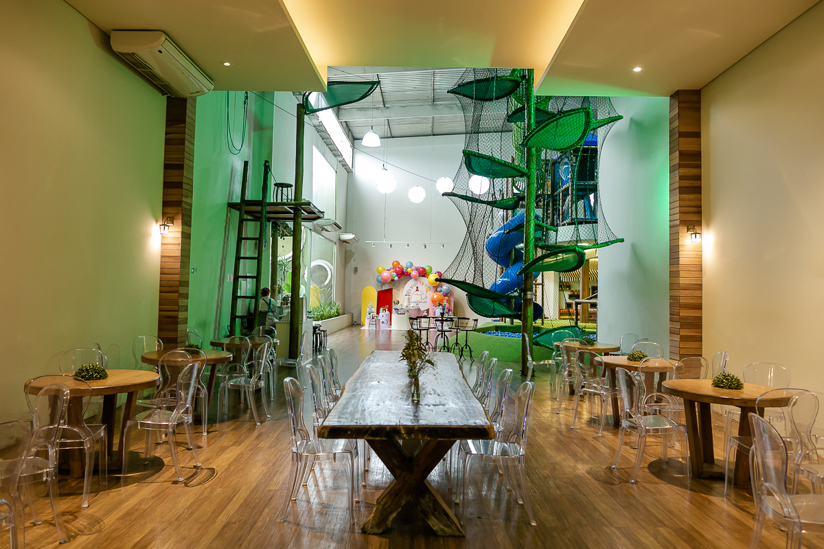 buffet espaço entre folhas em moema sp