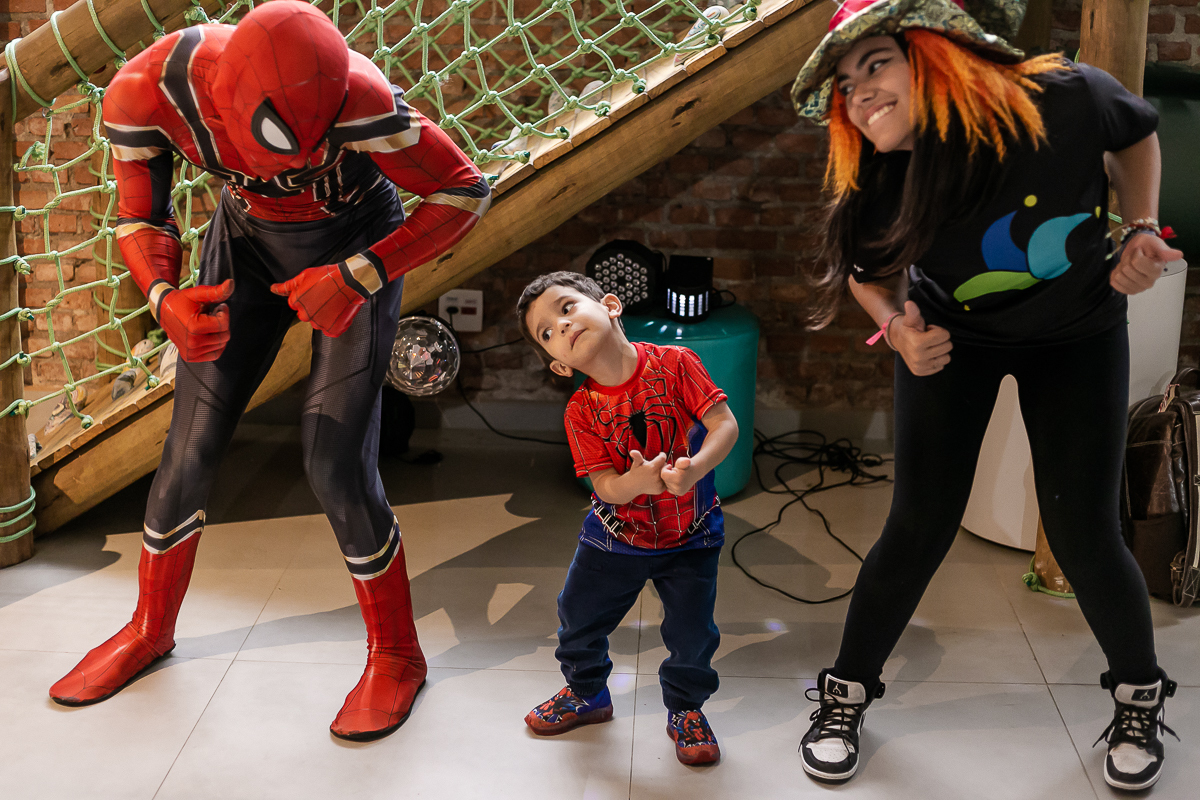 fotos do aniversário de 3 anos do gabriel que aconteceu lá no buffet ra tim boom vila lobos zona sul sp