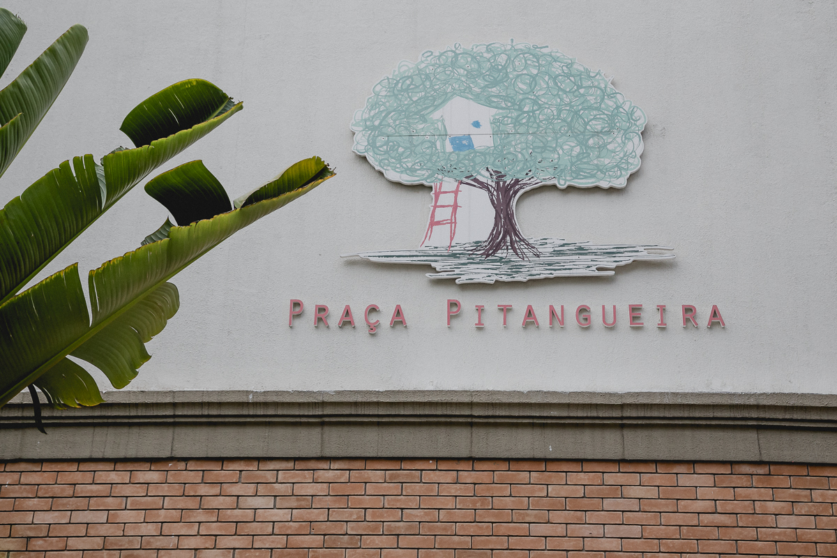 fachada do buffet praça pitangueira localizado na vila uberabinha zona sul sp