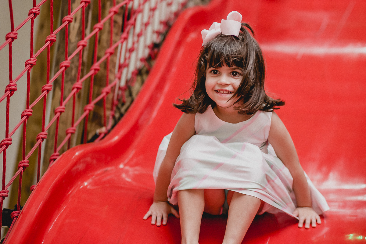 descendo o escorregador