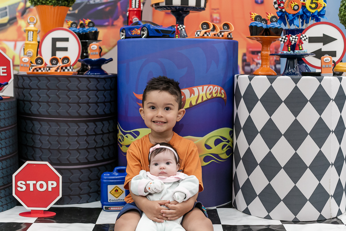 fotos do aniversário de 5 anos do bernardo com o tema hot whells no buffet espaço boo localizado na lapa zona oeste sao paulo sp