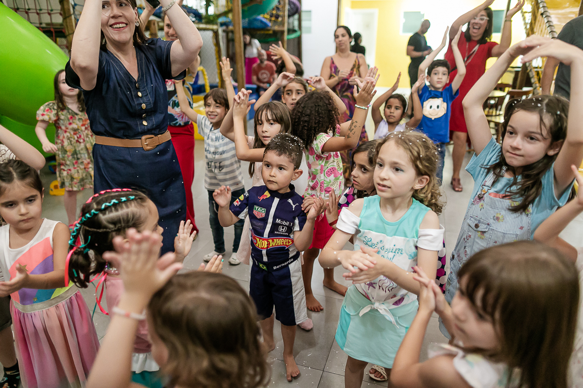 fotos do aniversário de 5 anos do bernardo com o tema hot whells no buffet espaço boo localizado na lapa zona oeste sao paulo sp