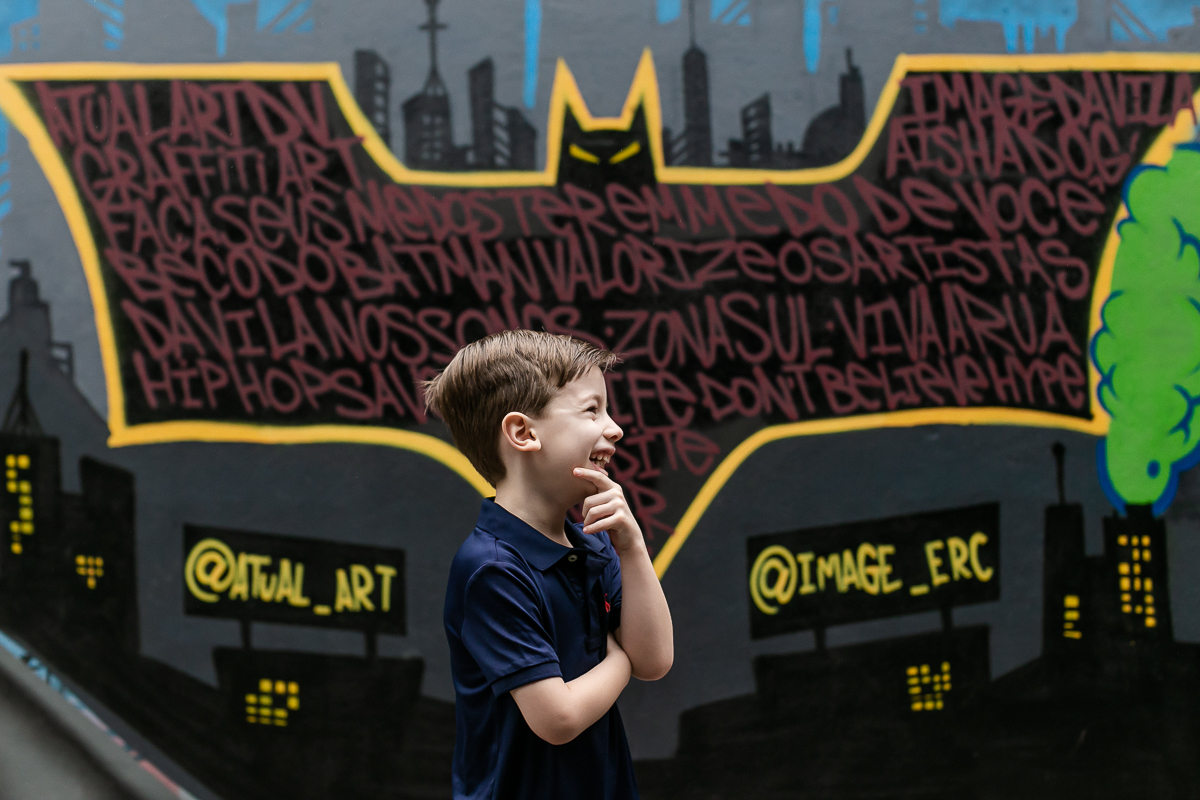 ensaio familia do leo e da camilla no beco do batman na vila madalena sao paulo sp