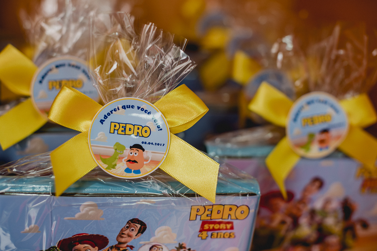 detalhe da lembrancinha do Pedro no final da festa