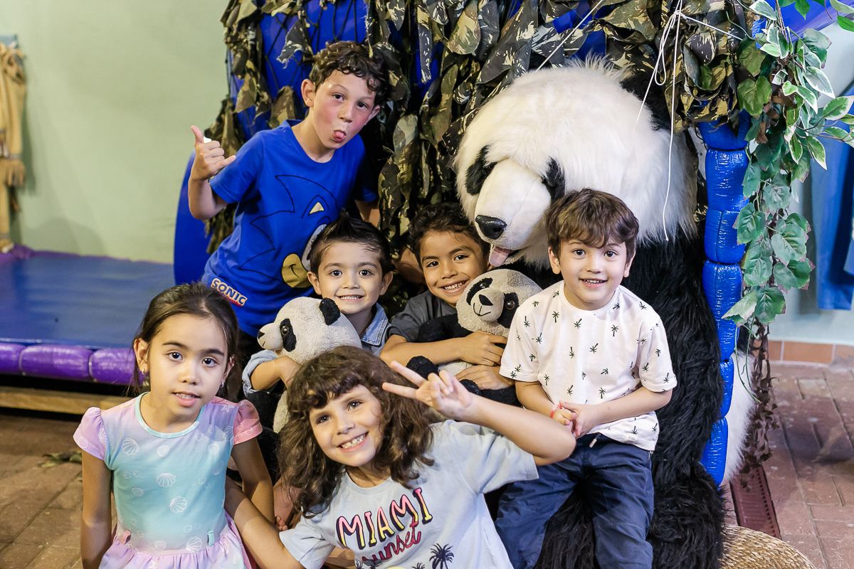 fotografias do aniversário de 5 anos do alexandre no buffet miniland unidade vila olimpia com o tema dinossauros