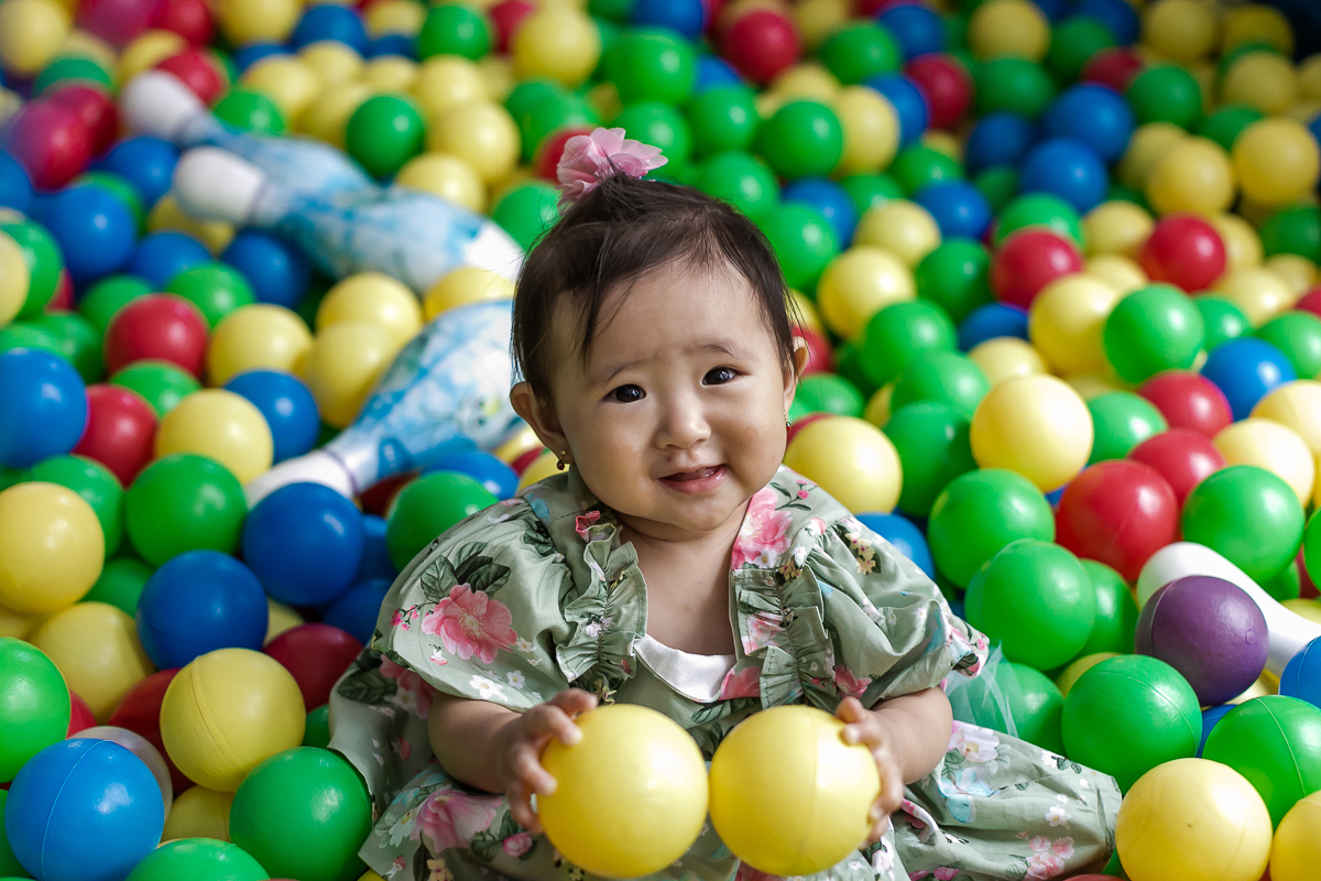 fotografias do aniversário de 1 ano da bianca com o tema jardim que aconteceu no salão de festas do condominio da familia