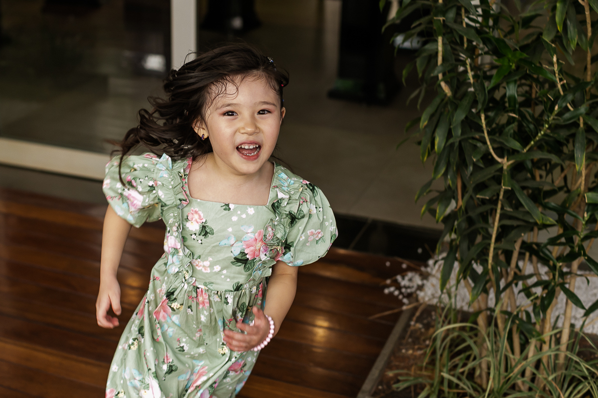 fotografias do aniversário de 1 ano da bianca com o tema jardim que aconteceu no salão de festas do condominio da familia