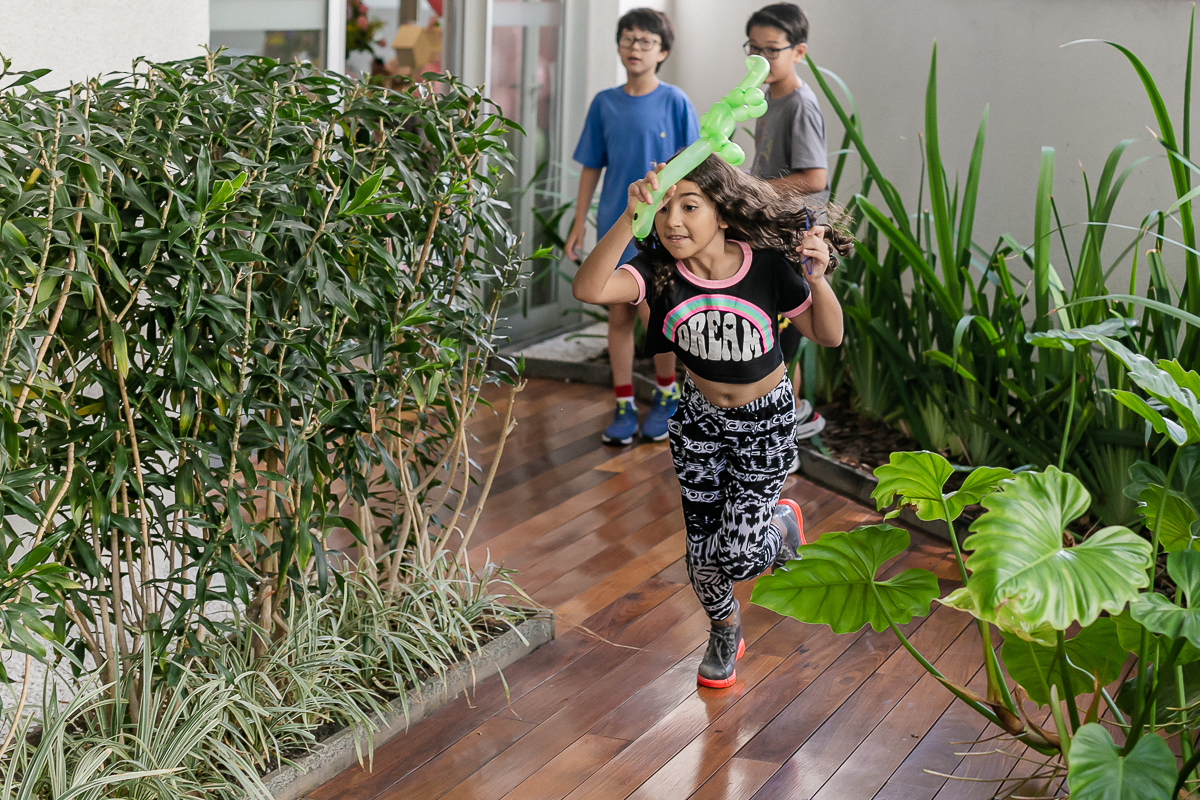 fotografias do aniversário de 1 ano da bianca com o tema jardim que aconteceu no salão de festas do condominio da familia