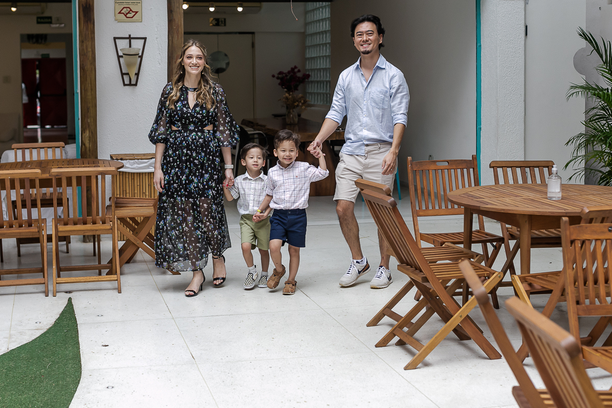 fotografias do aniversário de 4 anos do benjamin e do daniel com o tema safari que aconteceu lá no buffet espaço tragaluz na vila olimpia zona sul sao paulo sp