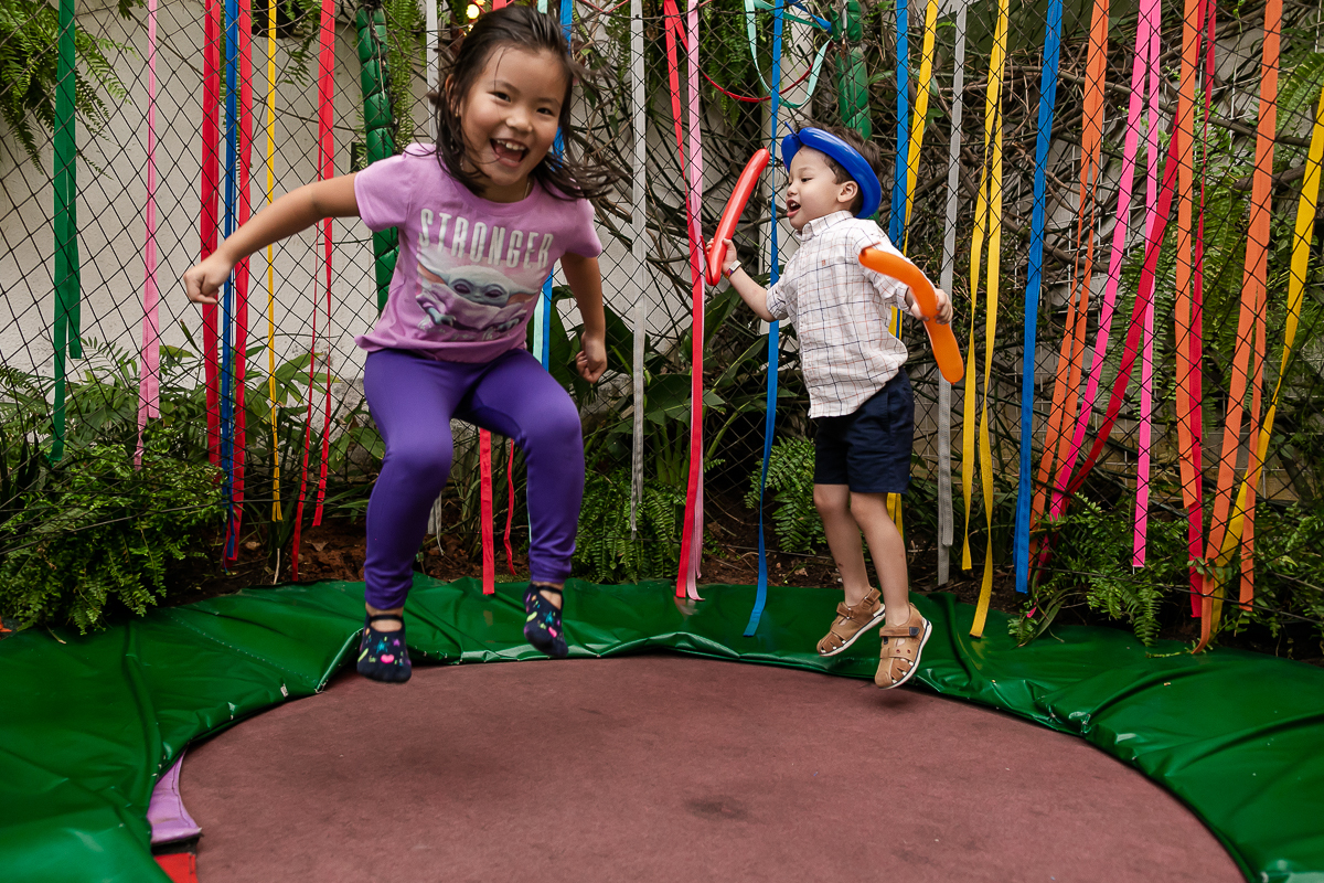 fotografias do aniversário de 4 anos do benjamin e do daniel com o tema safari que aconteceu lá no buffet espaço tragaluz na vila olimpia zona sul sao paulo sp