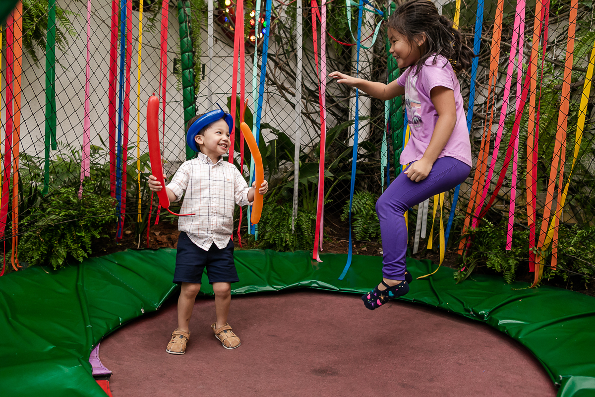 fotografias do aniversário de 4 anos do benjamin e do daniel com o tema safari que aconteceu lá no buffet espaço tragaluz na vila olimpia zona sul sao paulo sp