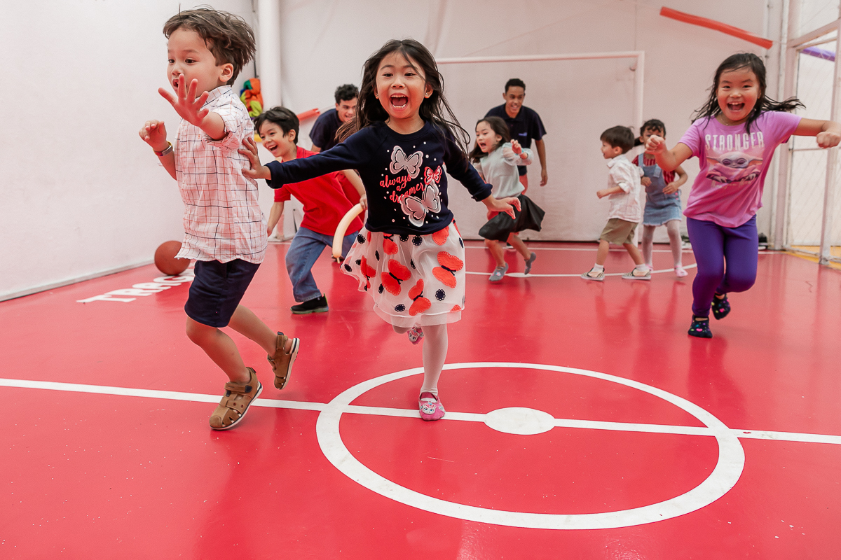 fotografias do aniversário de 4 anos do benjamin e do daniel com o tema safari que aconteceu lá no buffet espaço tragaluz na vila olimpia zona sul sao paulo sp