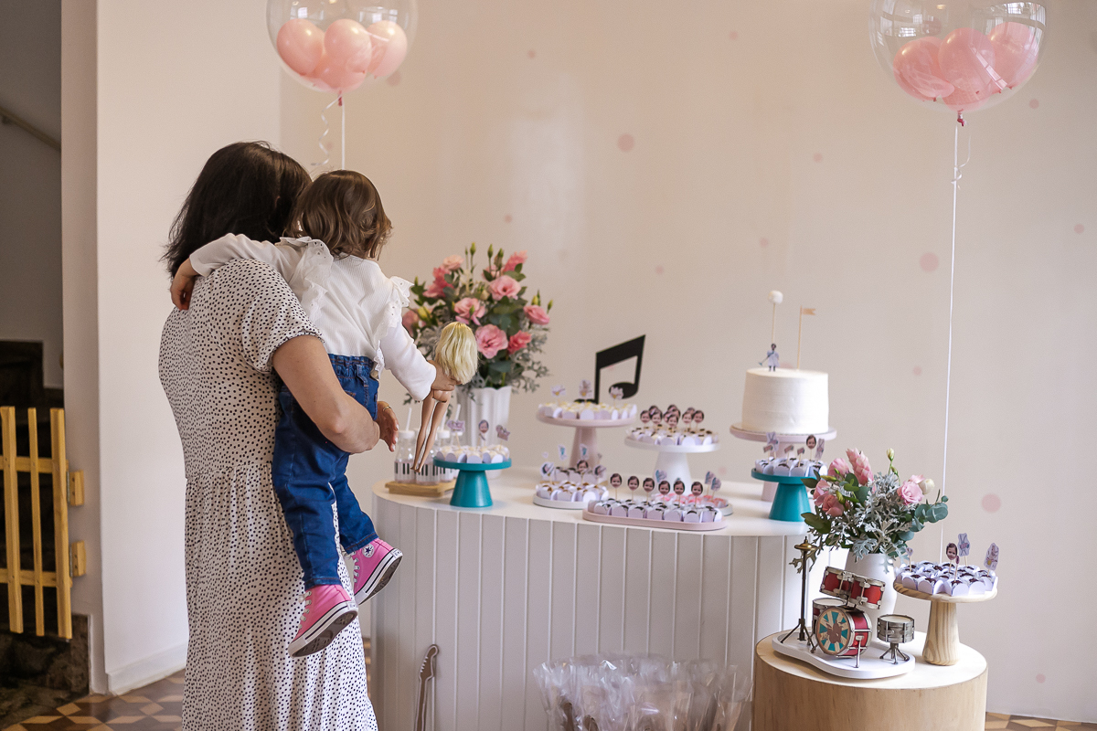 fotografias do aniversário de 2 anos da Alice na Casa Vouvou no bairro do indianopolis zona sul sao paulo sp