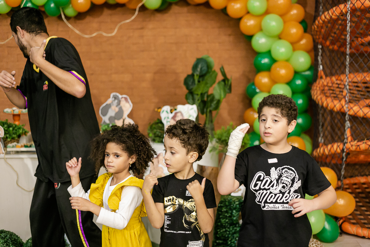 fotografias do aniversário de 6 anos da carolina com o tema tarzan no buffet terralegria localizado no bairro indianópolis zona sul sao paulo sp
