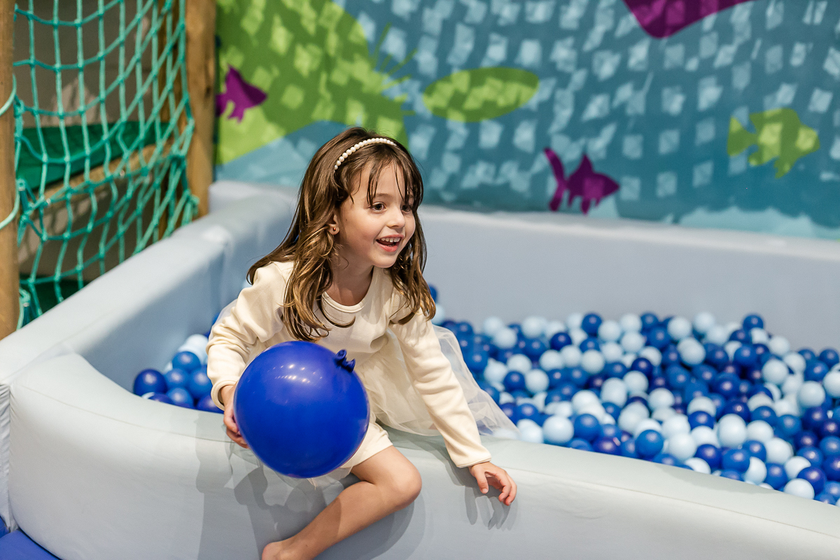 fotografias do aniversário de 5 anos da Helena com o tema como treinar seu dragão no buffet estação diversão em alphaville são paulo sp