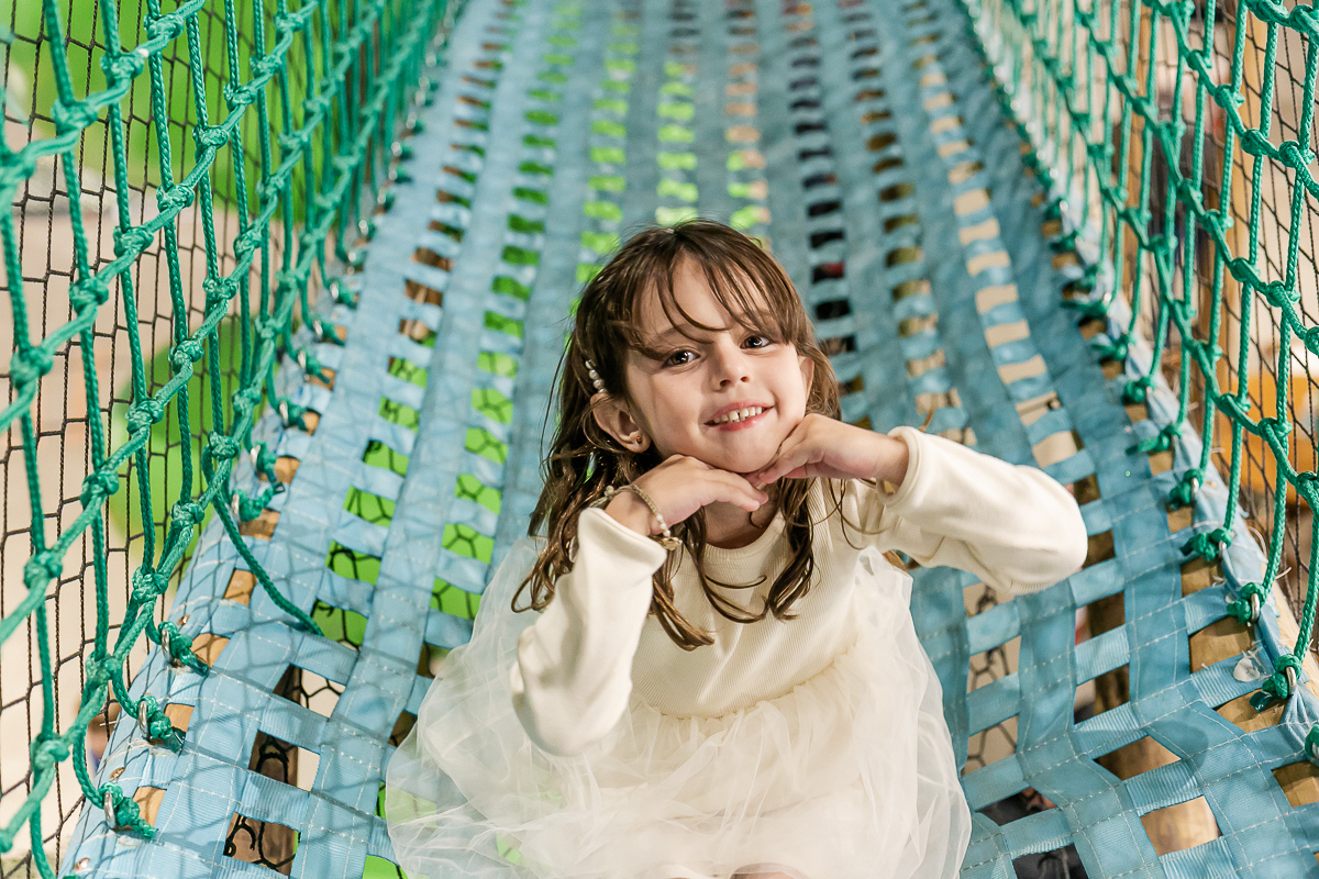 fotografias do aniversário de 5 anos da Helena com o tema como treinar seu dragão no buffet estação diversão em alphaville são paulo sp