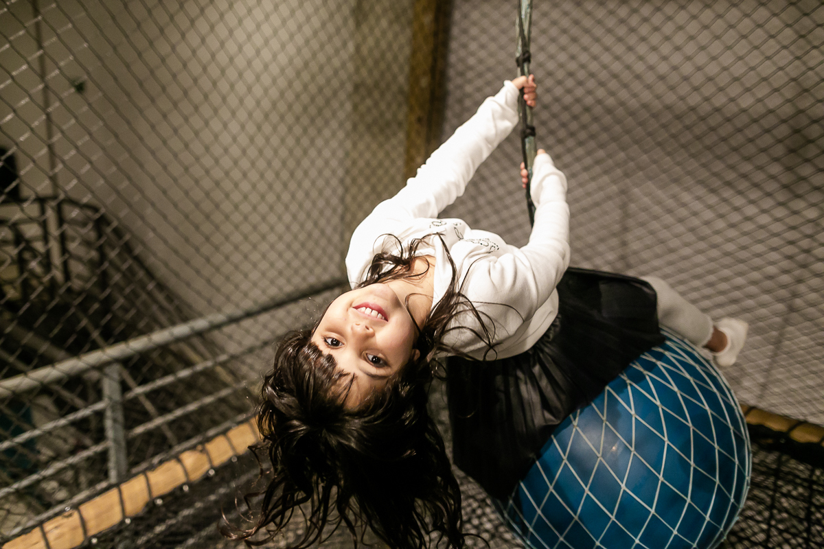 fotografias do aniversário de 5 anos da Helena com o tema como treinar seu dragão no buffet estação diversão em alphaville são paulo sp