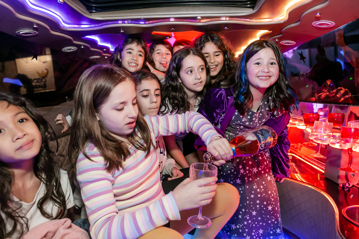 fotografias do aniversário de 8 anos da camilla com o tema detetive do prédio azul la no buffet spasso splash em moema zona sul de sao paulo sp