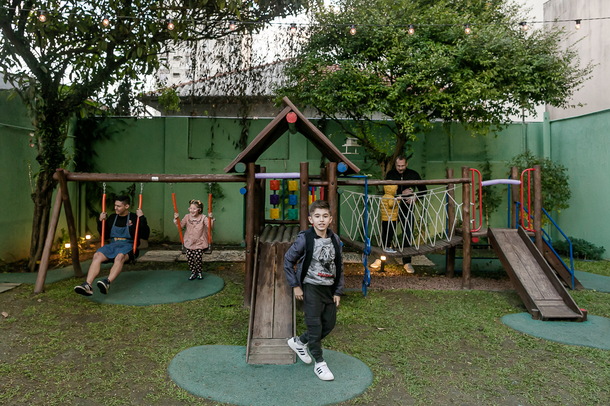 fotografias do aniversário de 3 anos do Arthur com o tema carros no buffet patuska brincadeiras em são caetano do sul são paulo sp