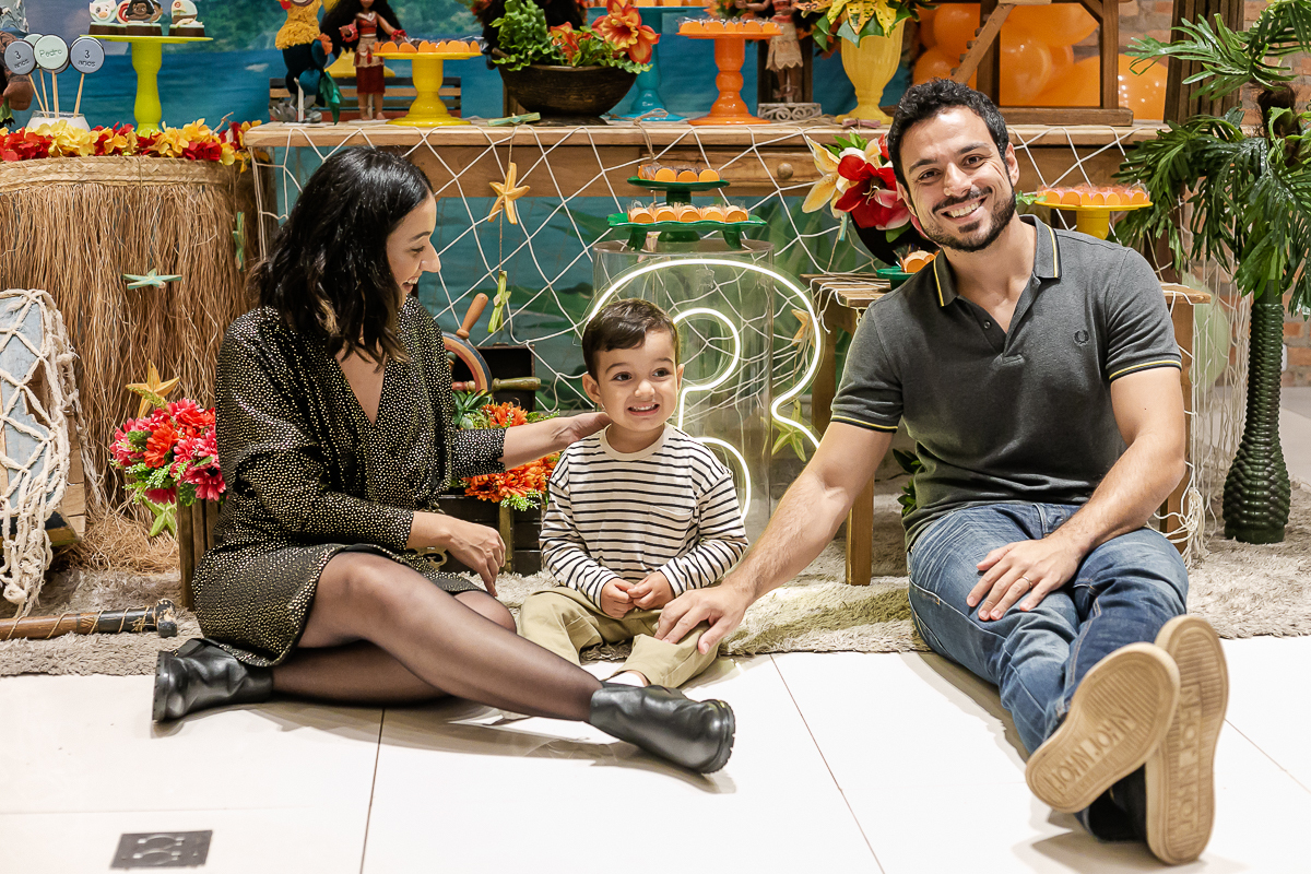fotografias do aniversário de 3 anos do Pedro com o tema Moana no buffet spazio reale II em moema zona sul sao paulo sp