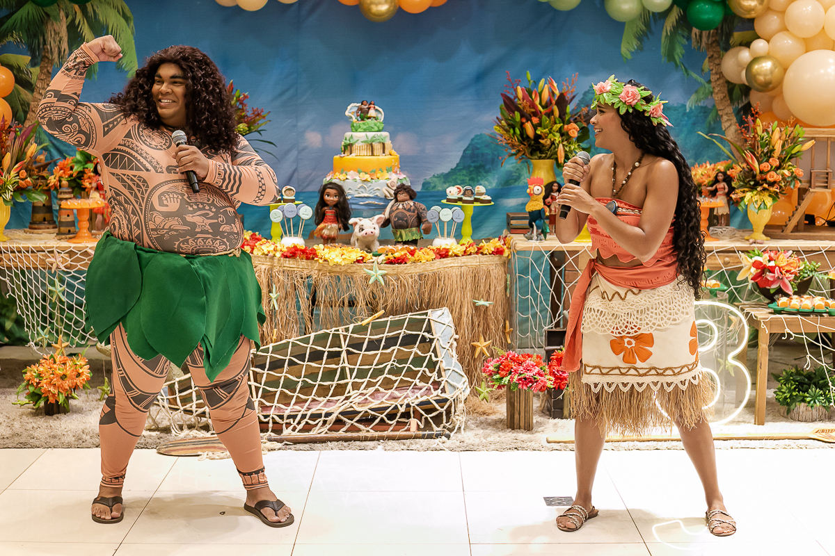 fotografias do aniversário de 3 anos do Pedro com o tema Moana no buffet spazio reale II em moema zona sul sao paulo sp