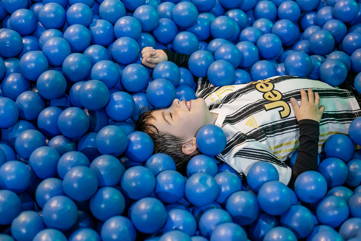 fotografias do aniversário de 7 anos do João Pedro com o tema pokemon no buffet espaço entre folhas localizado em moema zona sul sao paulo sp
