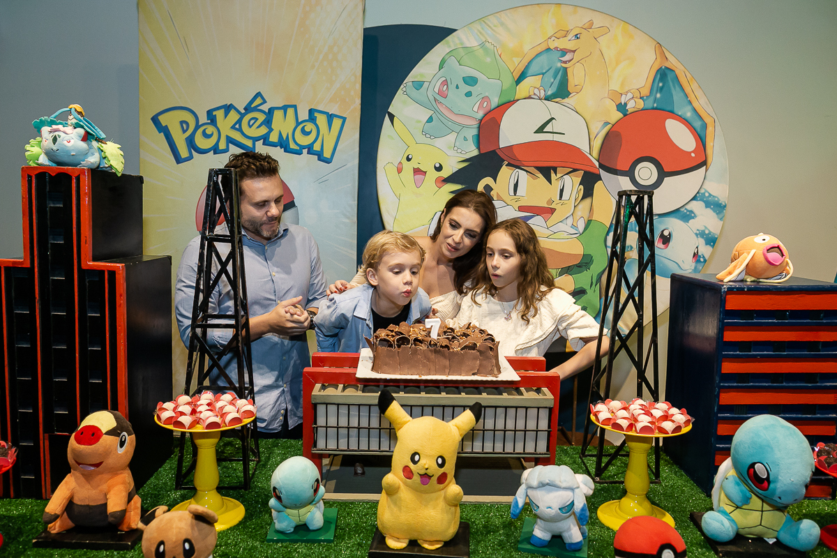 fotografias do aniversário de 7 anos do João Pedro com o tema pokemon no buffet espaço entre folhas localizado em moema zona sul sao paulo sp