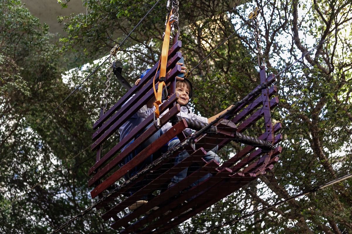 fotografias do aniversário de 5 anos do Bruno com o tema hot wheels no buffet espaço buticabeira em pinheiros zona oeste de sao paulo sp