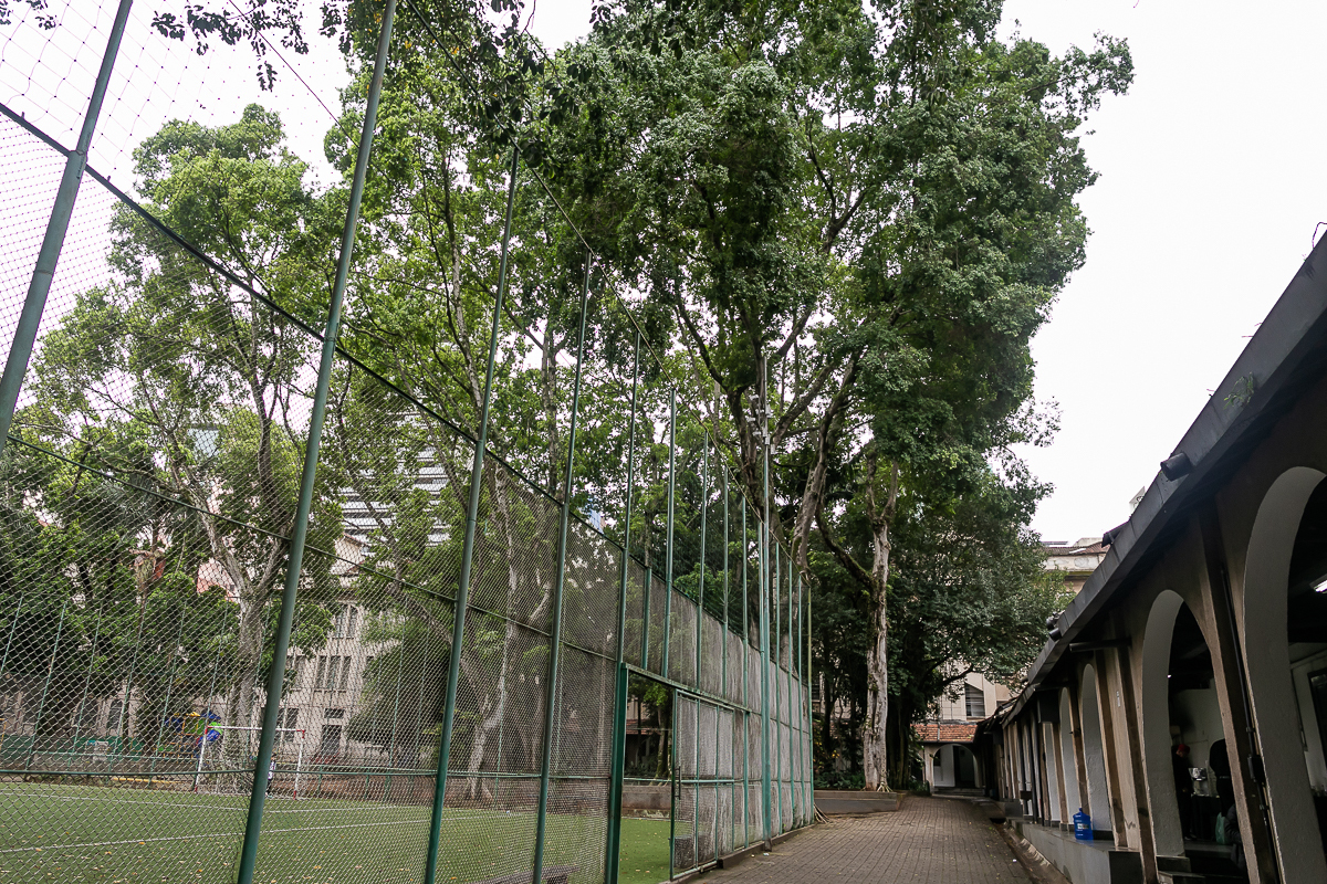 fotografias do aniversário de 10 anos do André que aconteceu na quadra do colégio assunção pamplona zona sul sao paulo sp