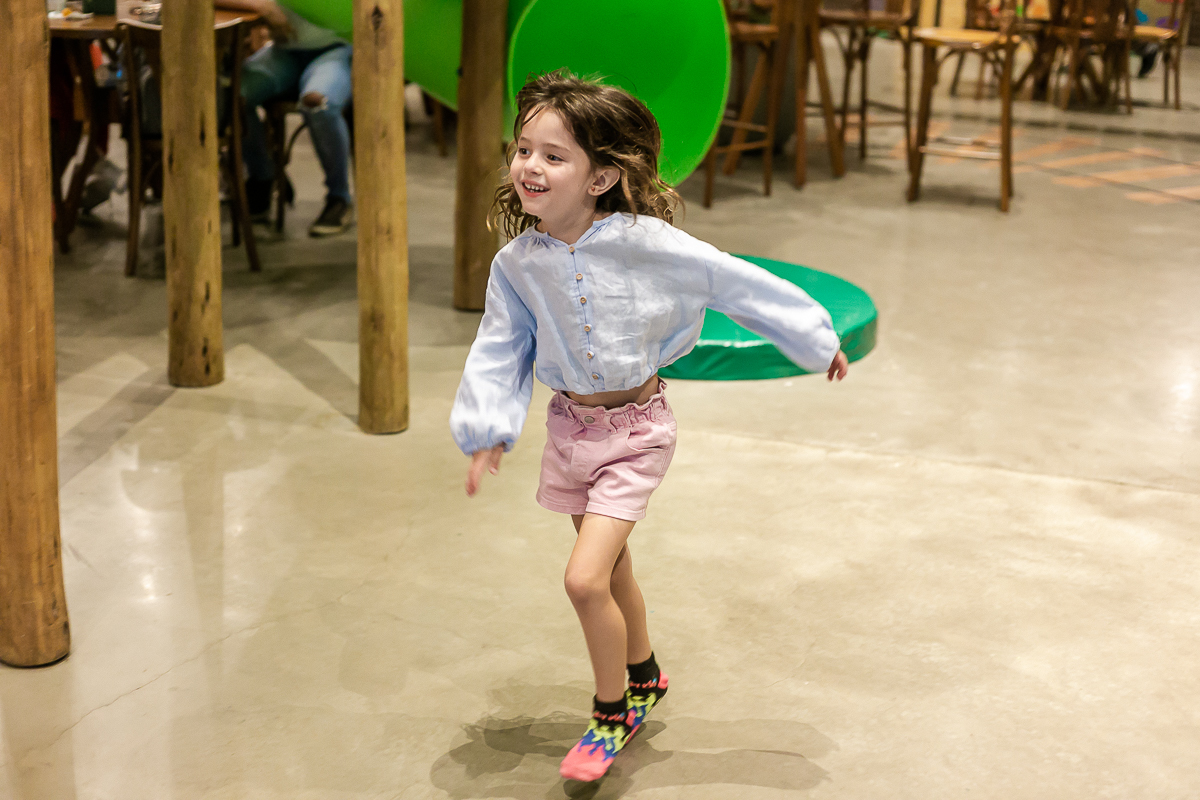 Fotografias do aniversário de 8 anos da Júlia com o tema star wars no buffet estação diversão em alphaville sao paulo sp