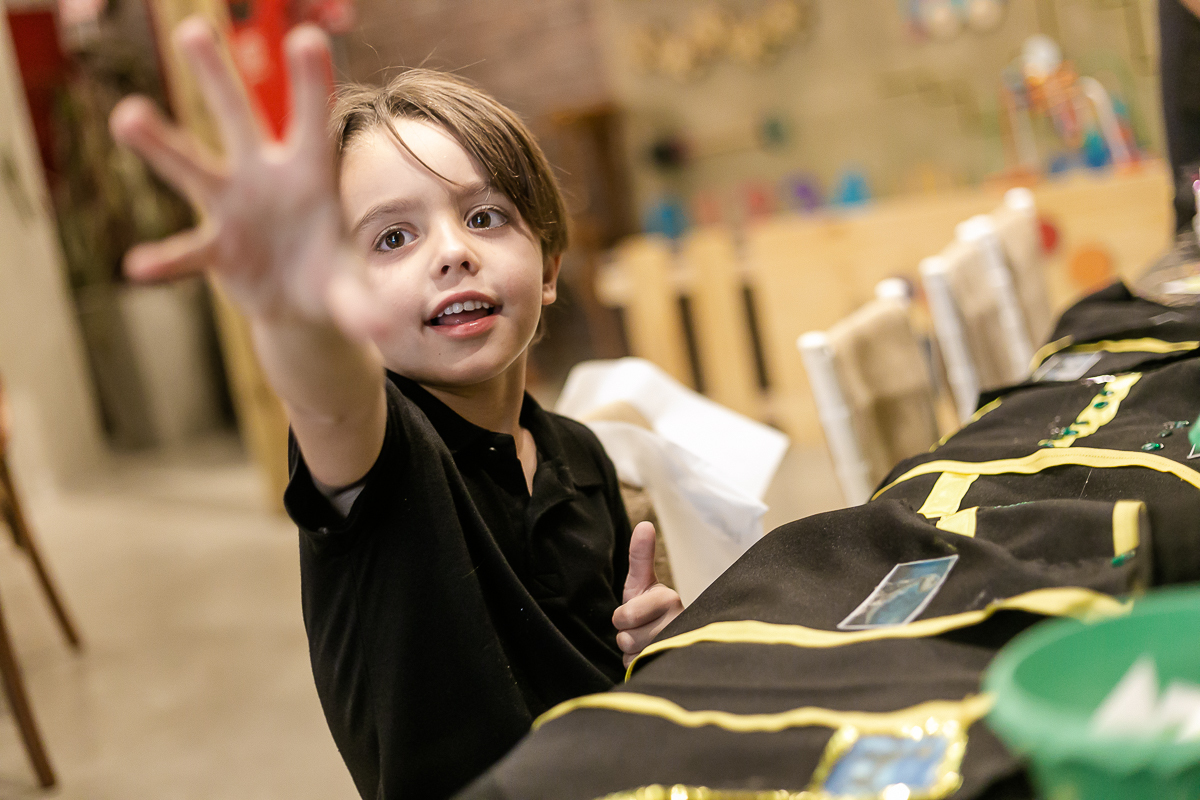 fotos do aniversário de 5 anos do bernardo com o tema jurassic world no buffet estação diversão em alphaville sp