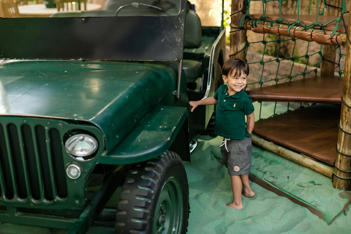 fotografias do aniversário de 5 anos do Leonardo e 3 anos do Rafael com o tema Hot Wheels no buffet espaço formigueiro unidade vila olímpia zona sul sao paulo sp
