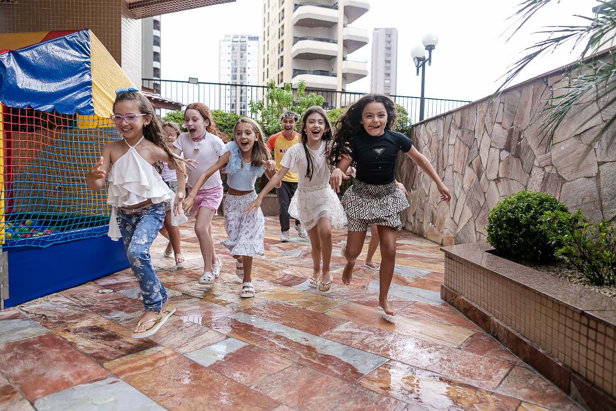 fotografias do aniversário de 8 anos da Beatriz no condomínio da família em santana zona norte de são paulo sp