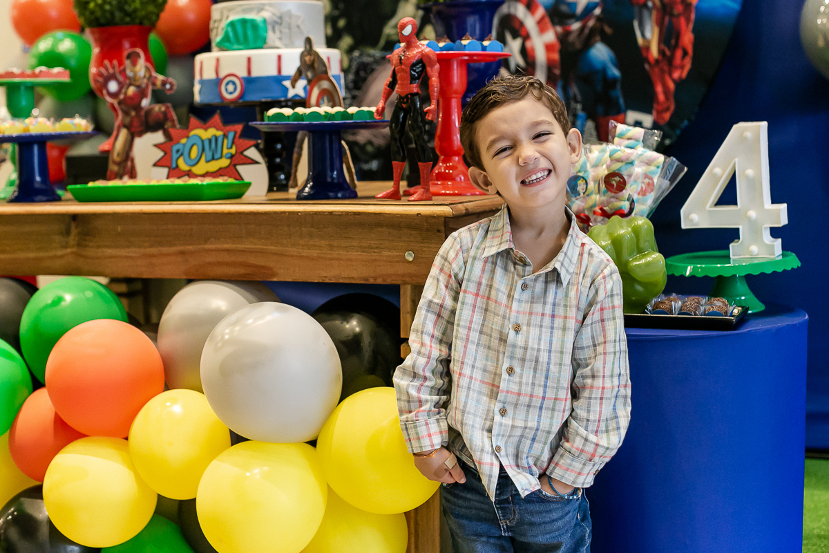 fotografias do aniversário de 4 anos do Rafael com o tema super herois no buffet espaco infantil alecrim no bairro de perdizes zona oeste sao paulo sp