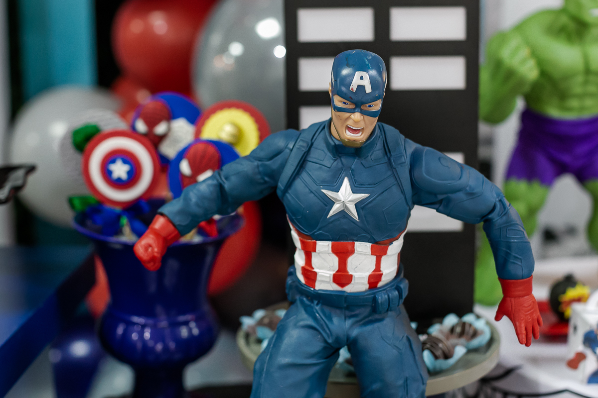 fotografias do aniversário de 5 anos do benny e do dan com o tema super herois no buffet pimentas no reino no bairro jardim em santo andre sao paulo sp