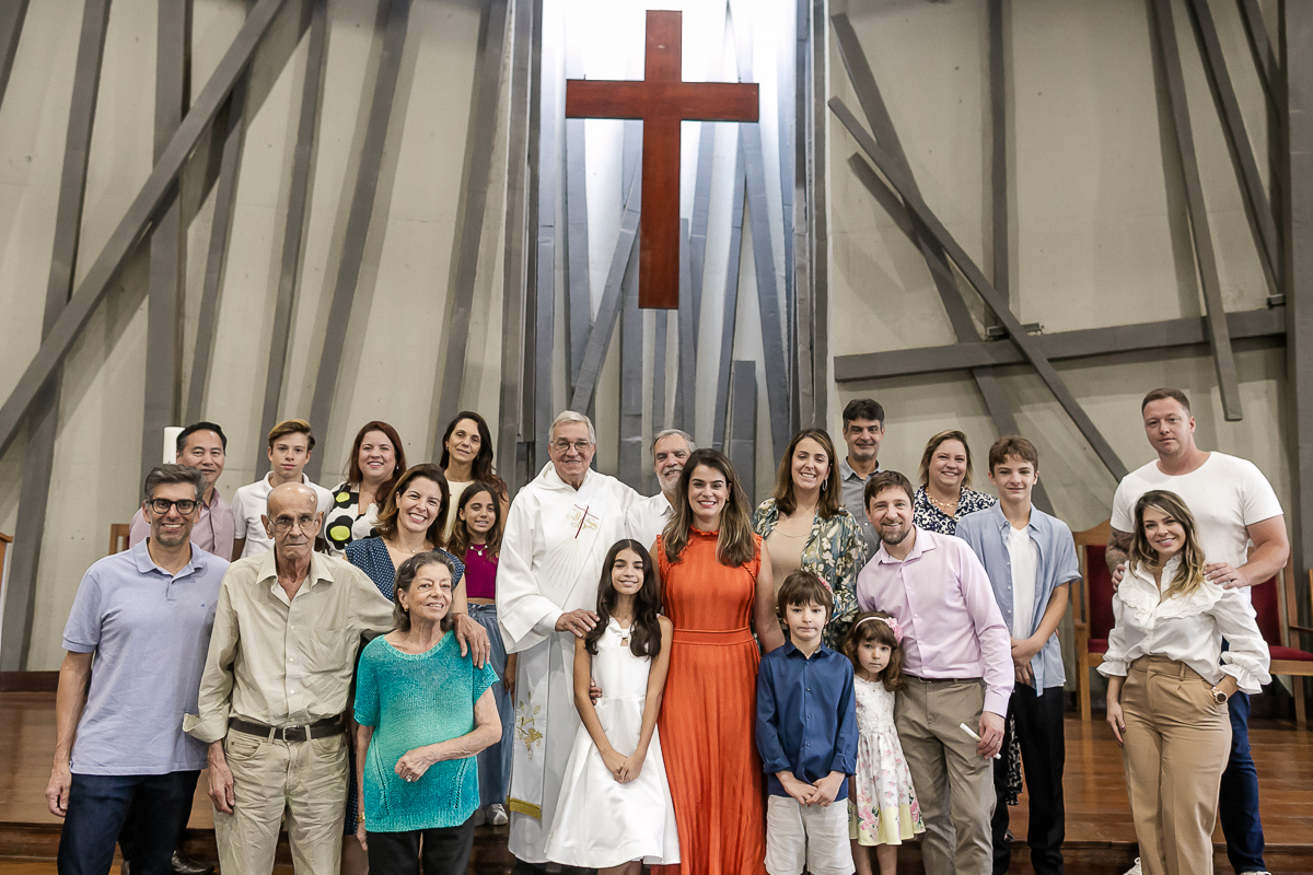 fotografias do batizado da Renata na Igreja da Cruz torta no alto de pinheiros zona oeste sao paulo sp
