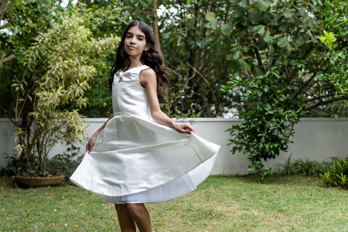 fotografias do batizado da Renata na Igreja da Cruz torta no alto de pinheiros zona oeste sao paulo sp
