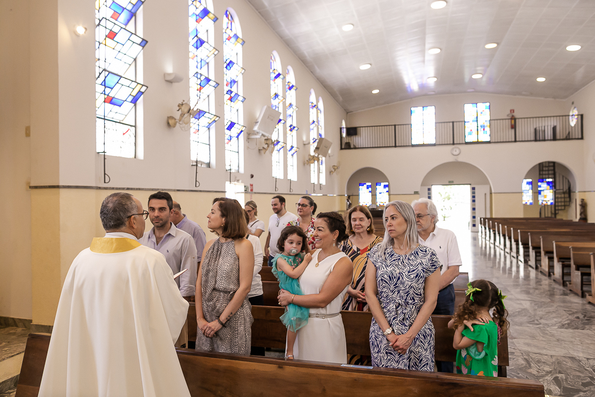 fotografias do batizado do Antonio na Paroquia Nossa Senhora Aparecida no alto de pinheiros em sao paulo sp