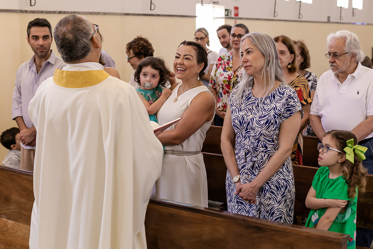 fotografias do batizado do Antonio na Paroquia Nossa Senhora Aparecida no alto de pinheiros em sao paulo sp