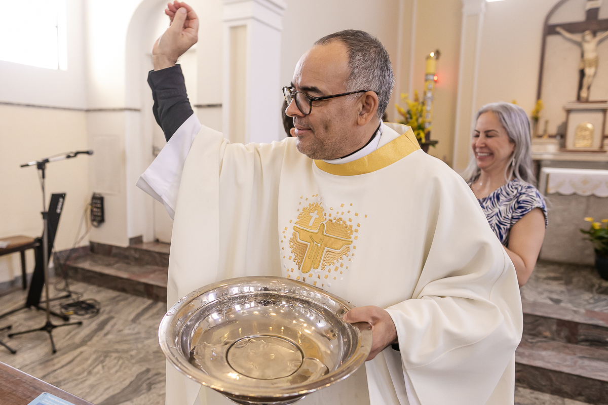fotografias do batizado do Antonio na Paroquia Nossa Senhora Aparecida no alto de pinheiros em sao paulo sp
