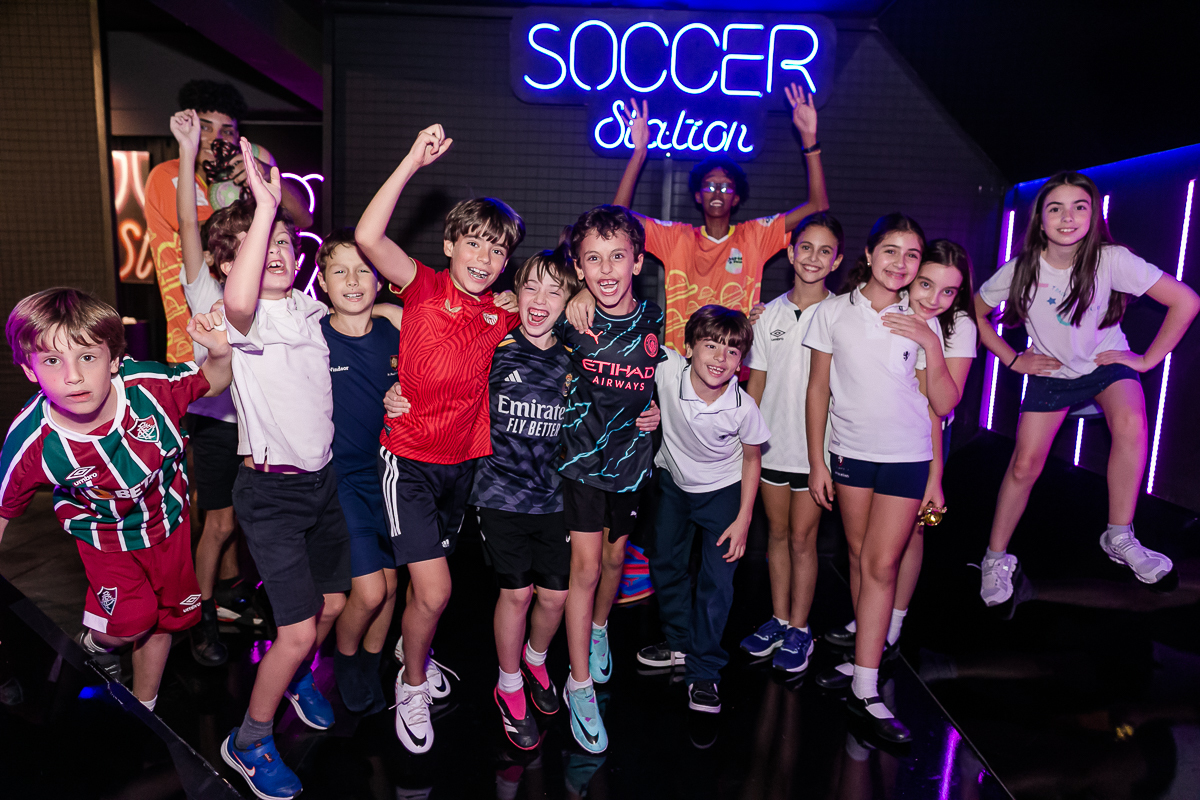 fotografias do aniversário de 8 anos do gui e do kike no soccer station moema zona sul sao paulo sp