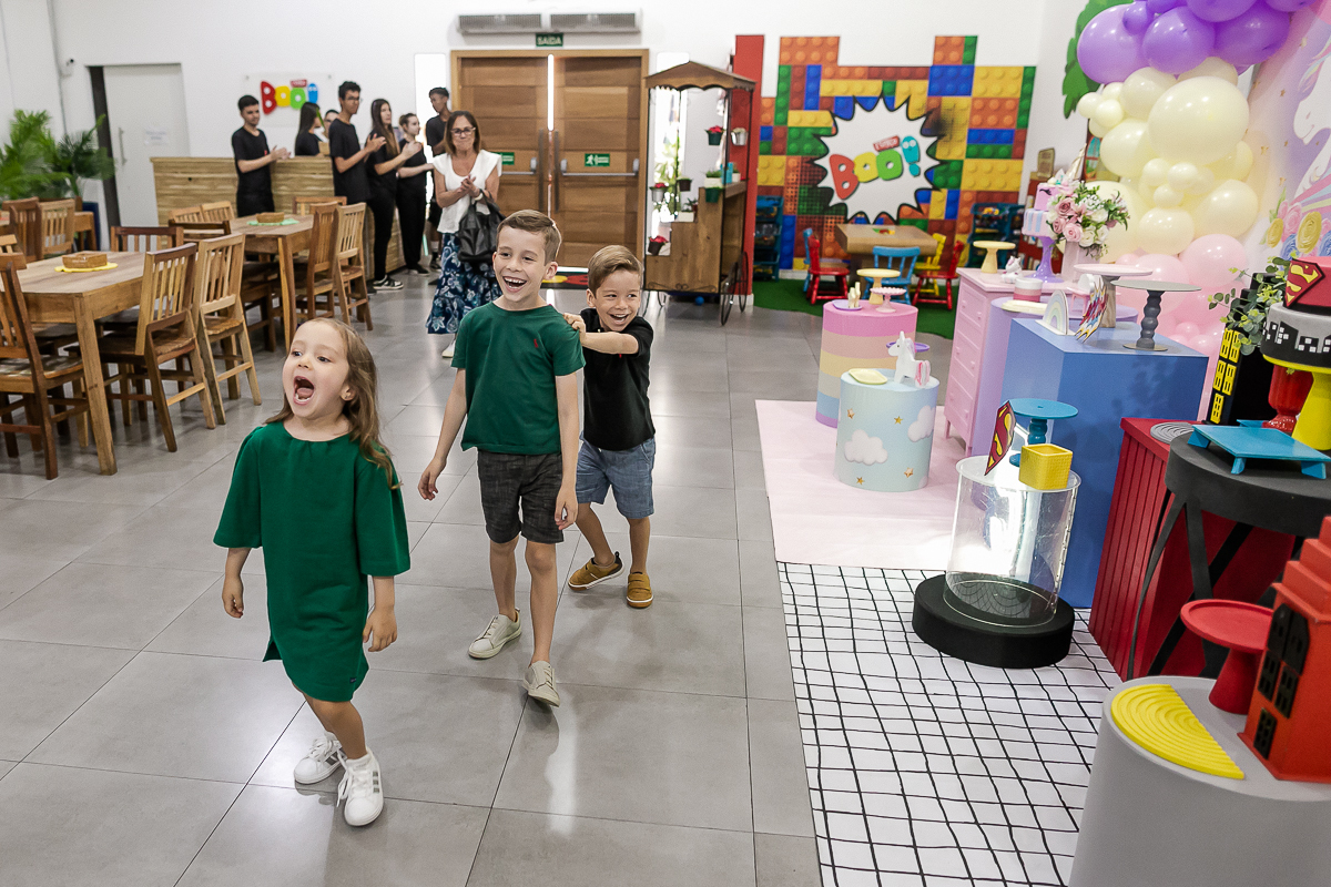 fotografias do aniversário de 5 anos da Lorena e do Mateus no buffet Espaço Boo no bairro da lapa zona oeste de sao paulo sp