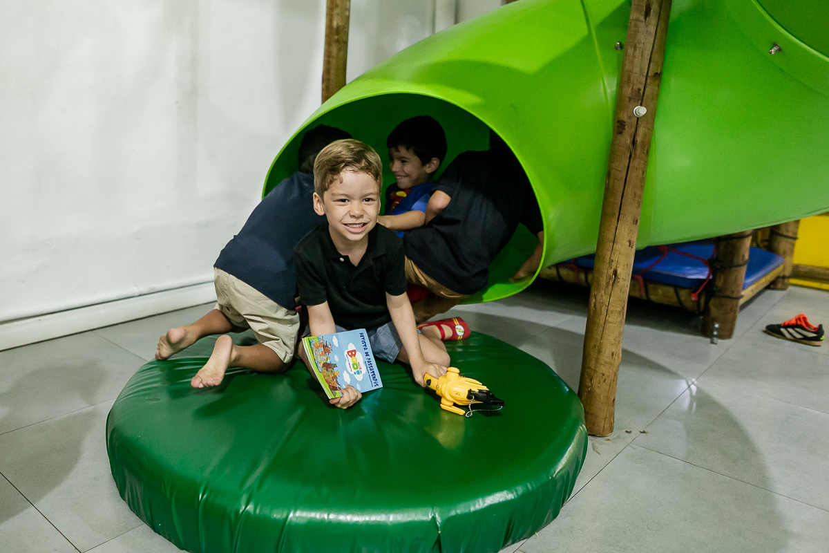 fotografias do aniversário de 5 anos da Lorena e do Mateus no buffet Espaço Boo no bairro da lapa zona oeste de sao paulo sp