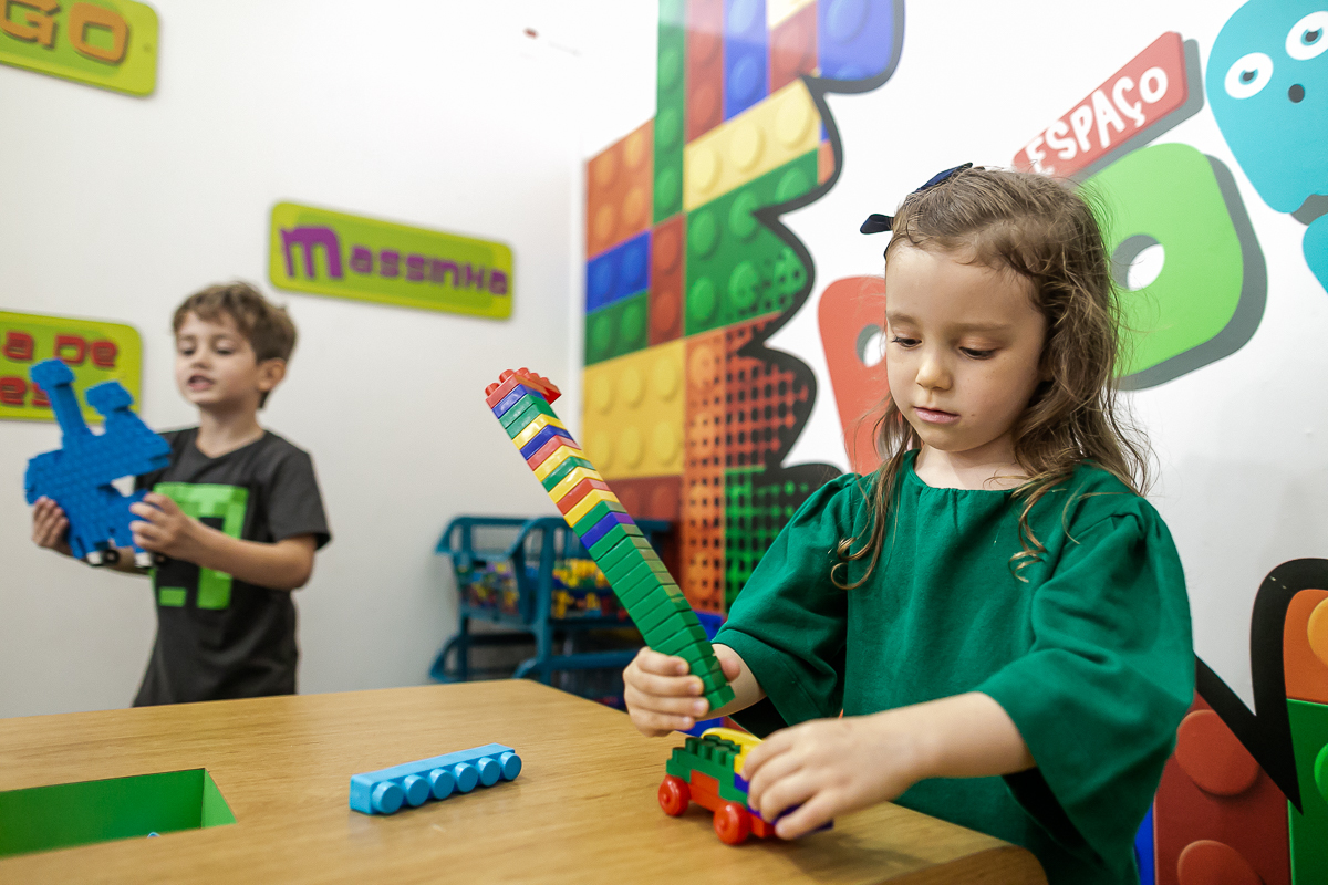 fotografias do aniversário de 5 anos da Lorena e do Mateus no buffet Espaço Boo no bairro da lapa zona oeste de sao paulo sp