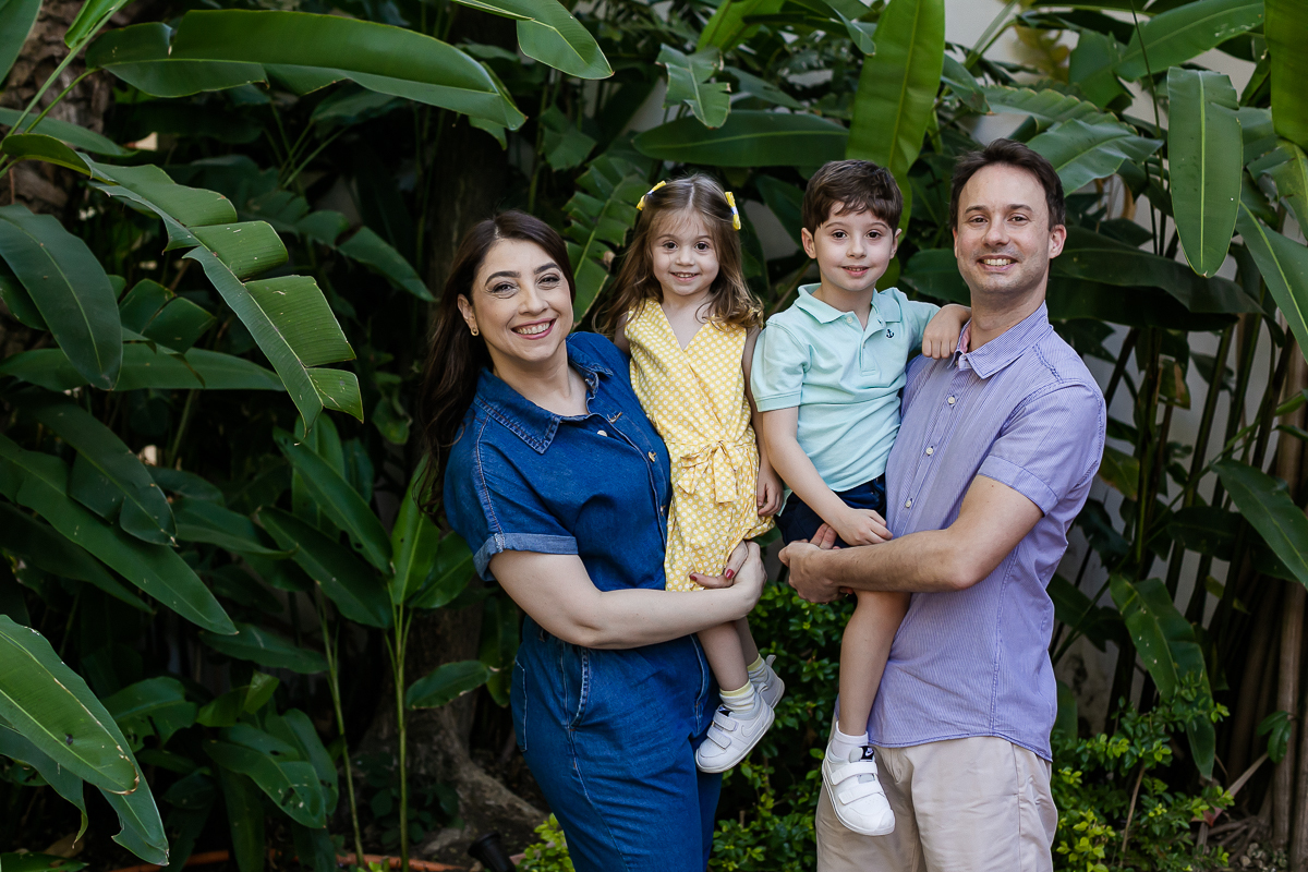 fotografias do aniversário de 5 anos do vinicius com o tema hot wheels feito pela chiara marcelli no buffet vila lumicá na vila mariana zona sul sao paulo sp