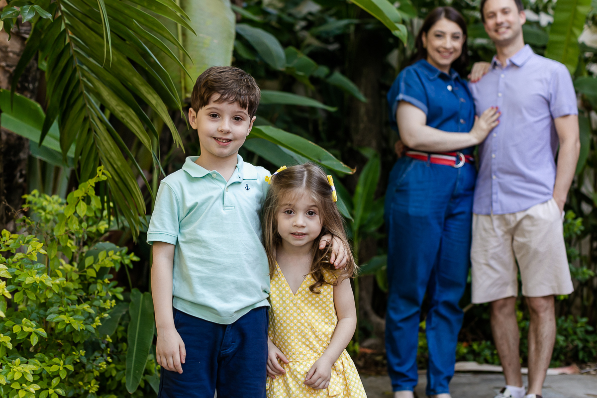 fotografias do aniversário de 5 anos do vinicius com o tema hot wheels feito pela chiara marcelli no buffet vila lumicá na vila mariana zona sul sao paulo sp